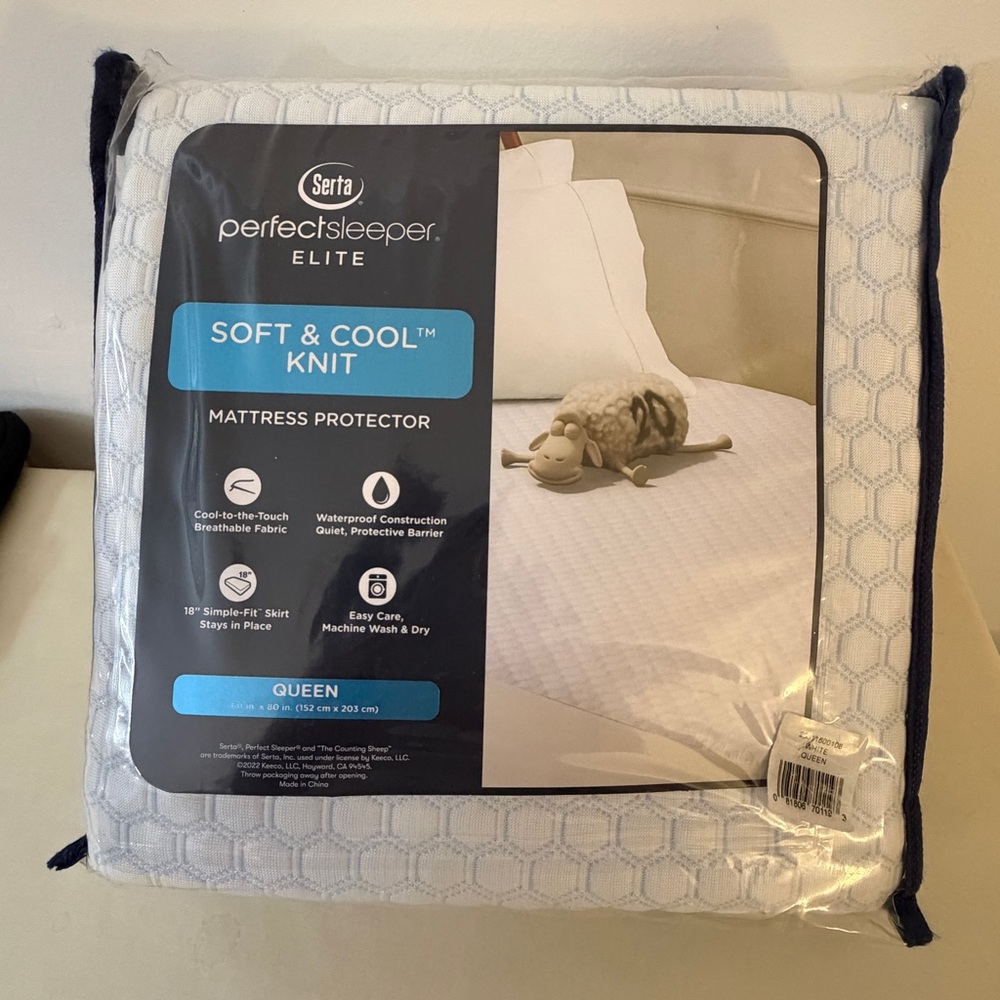 Serta Perfect Sleeper Soft & Cool Knit Mattress Protector Pad for Queen Size Bed